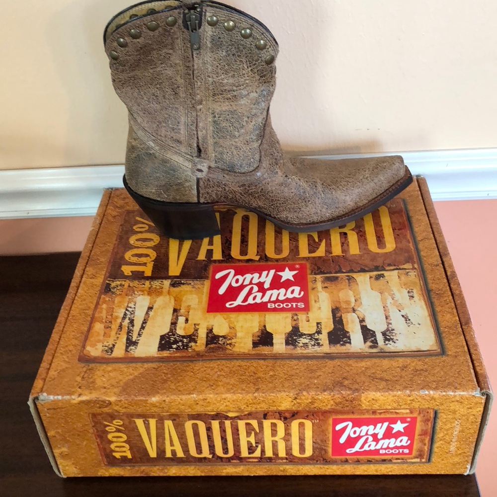 Nib Tony Lama Pointed Toe Cowboy Boots - image 1